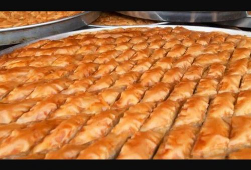 Baklava neden şekerlenir, hamuru nasıl yapılır? Ev yapımı baklava tarifi ve püf noktaları
