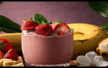 Kakaolu Çilekli Muzlu Magnolia Tarifi