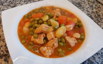 Tavuklu Bezelye Tarifi (lokanta usulü)